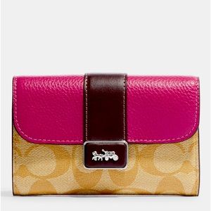 NWT COACH Medium Grace Wallet In Signature Canvas SV/Lt Khaki/Lt Raspberry